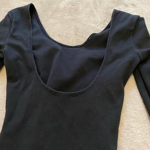 Aritzia Wilfred Free Bodysuit - Picture 3 of 3